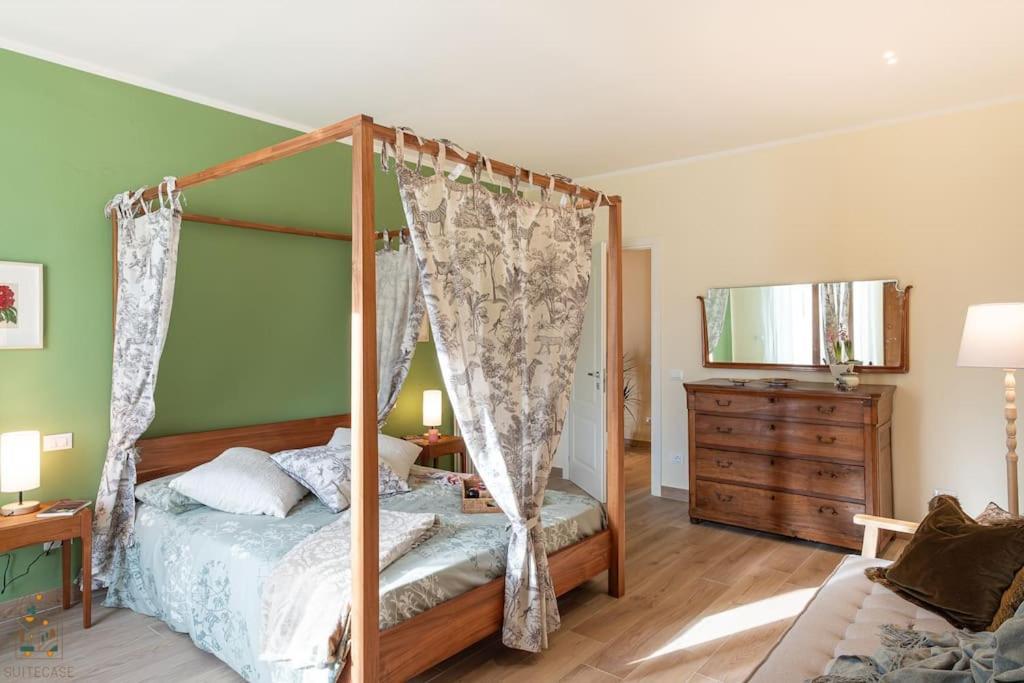 Il Sogno, Luxury In Piazza Napoleone Apartment